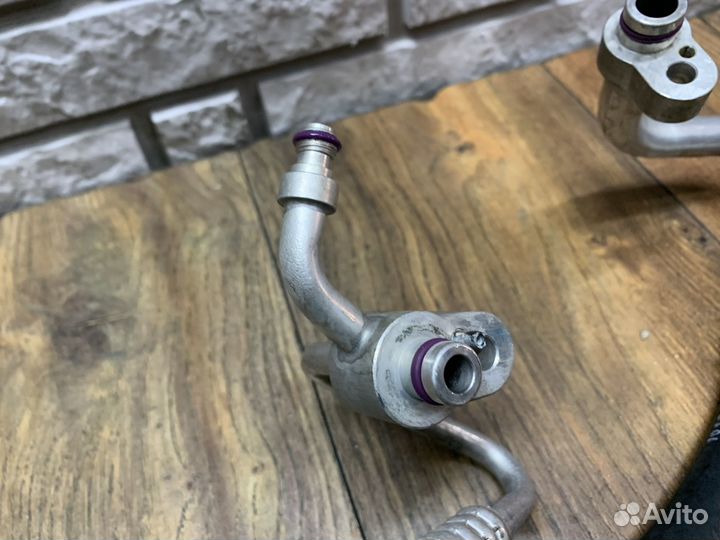 VW Touareg NF Трубка кондиционера