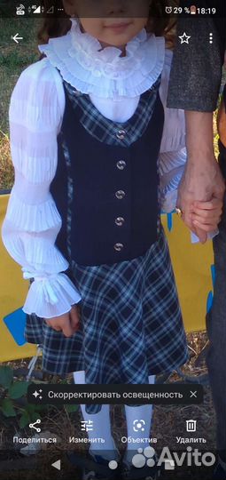 Эксклюзивная белая блузка для 1- 2 класса