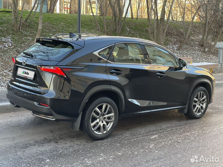 Lexus NX 2.0 CVT, 2016, 60 900 км