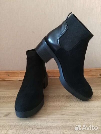 Ботильоны Stradivarius