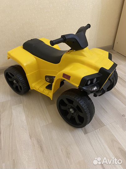 Детский квадрацикол на аккумуляторе