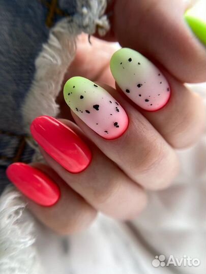 Мастер маникюра и моделирования ногтей Стрельна