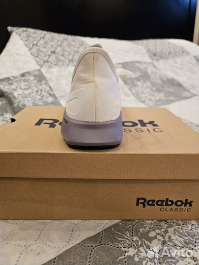 Кроссовки reebok женские