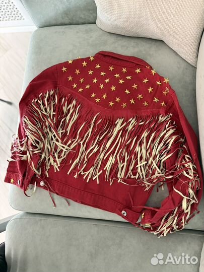 Джинсовая куртка с бахромой женская