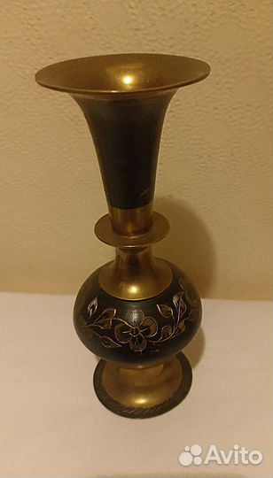 Ваза Вазочка Латунь Индия Штихель на черном Винтаж