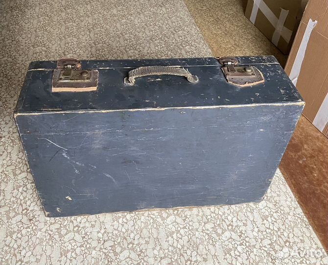 Чемодан деревянный