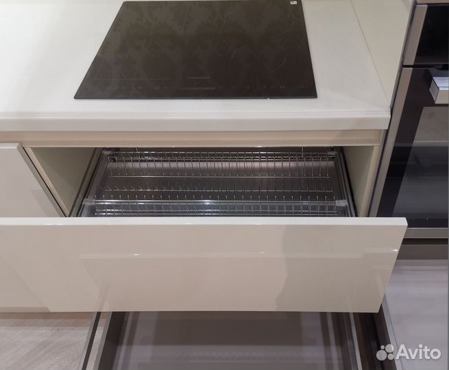 Кухни на заказ от фабрики