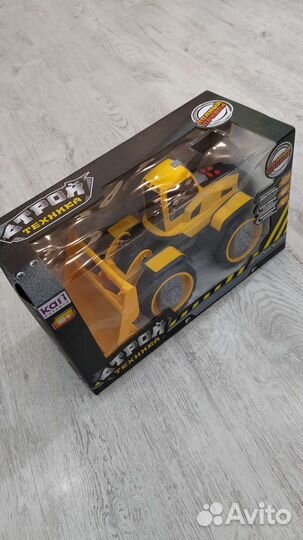 Экскаватор игрушка со звуковыми эффектами