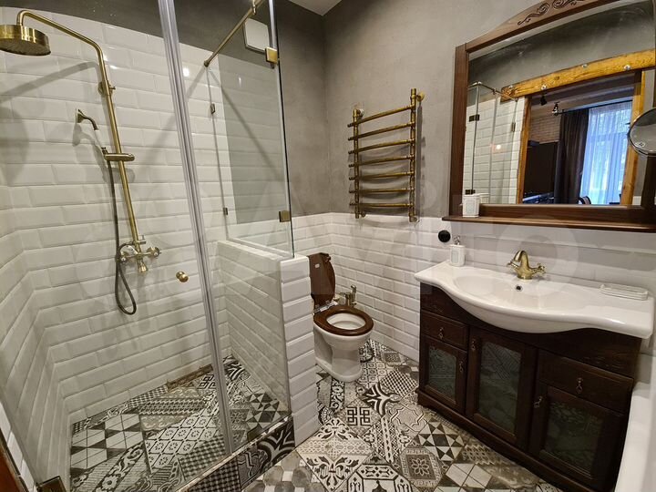 Квартира-студия, 60 м², 3/3 эт.