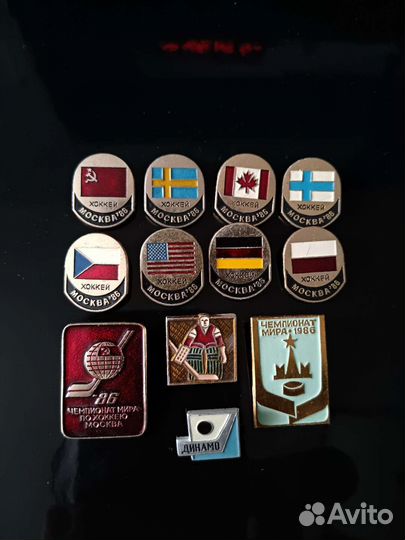 Значки (торг возможен)