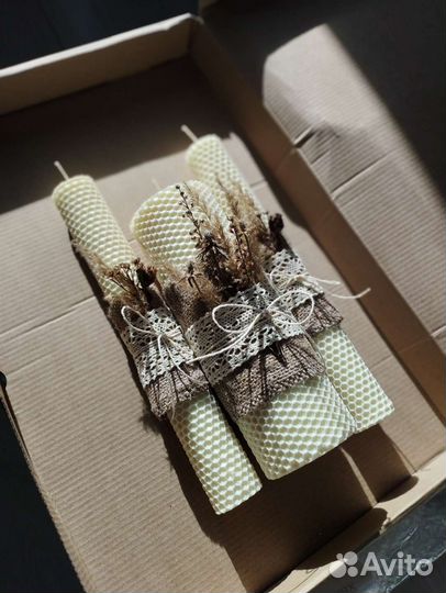 Свечи из вощины с травами, свадебное свечи