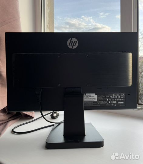Монитор HP hstnd-9521-A 22 W