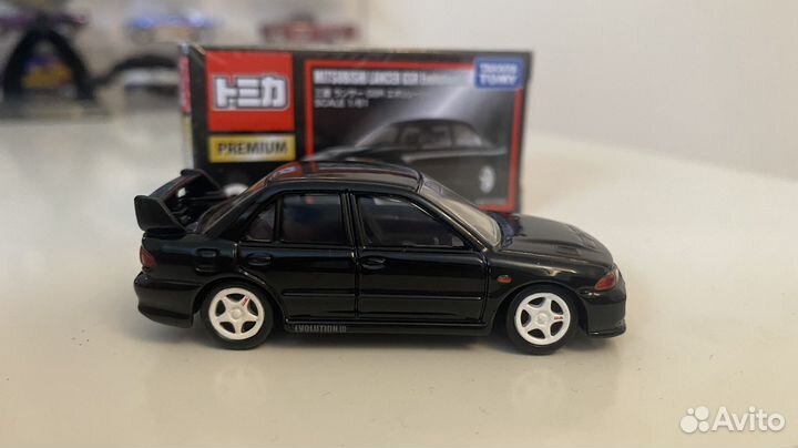 Tomica Mitsubishi Lancer GSR Evolution 3