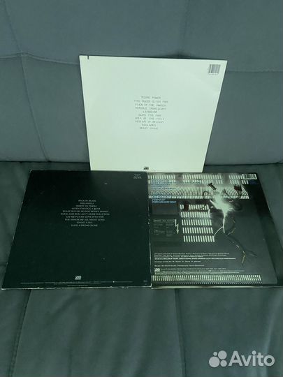 Продам виниловые пластинки AC/DC