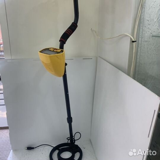 Металлоискатель Металлоискатель GC-1028