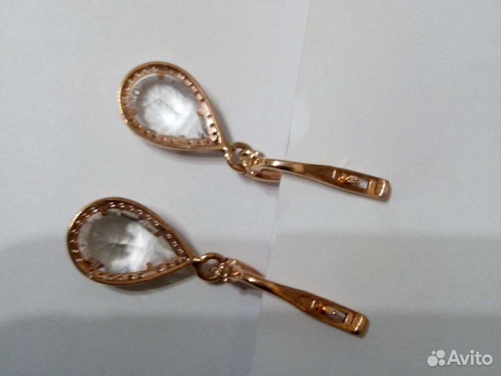 Золотые серьги с горным хрусталем