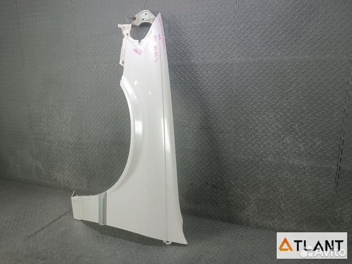 Крыло переднее левое toyota mark II qualis