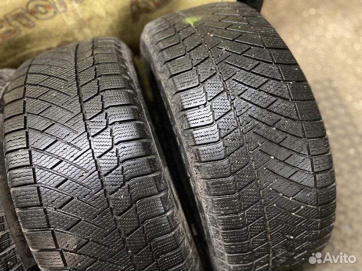 Continental ContiVikingContact 6 235/55 R17