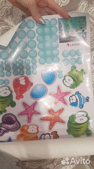 Наклейки в ванную комнату