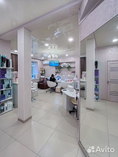 Администратор салона красоты