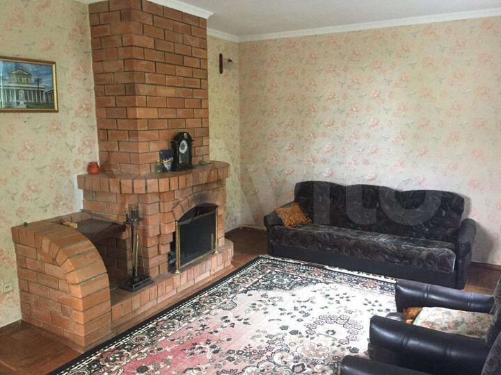 Дом 227 м² на участке 7,5 сот.