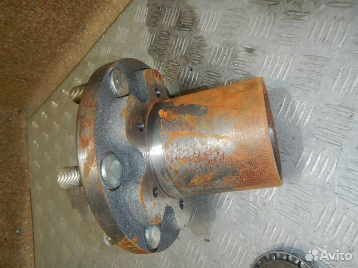 Б/У Б/У Ступица передняя, газ-3302 Новая