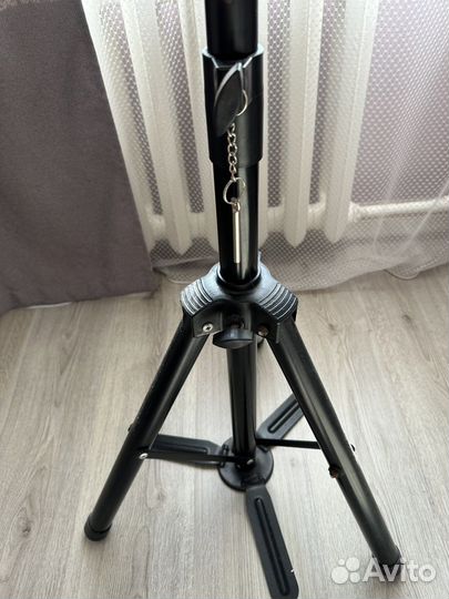 Напольный штатив для манекена