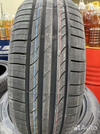 Tracmax X-Privilo TX3 215/50 R17