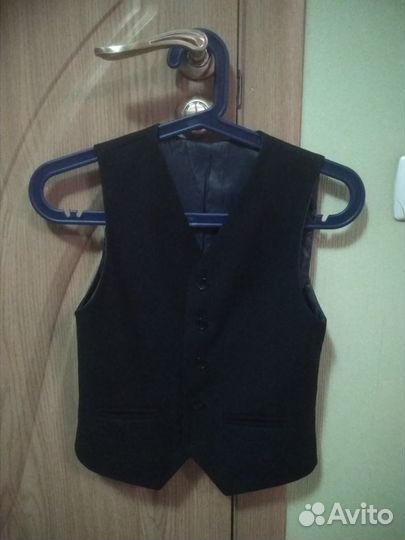 Жилетка школьной формы для мальчиков 140см