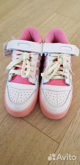 Кроссовки женские adidas