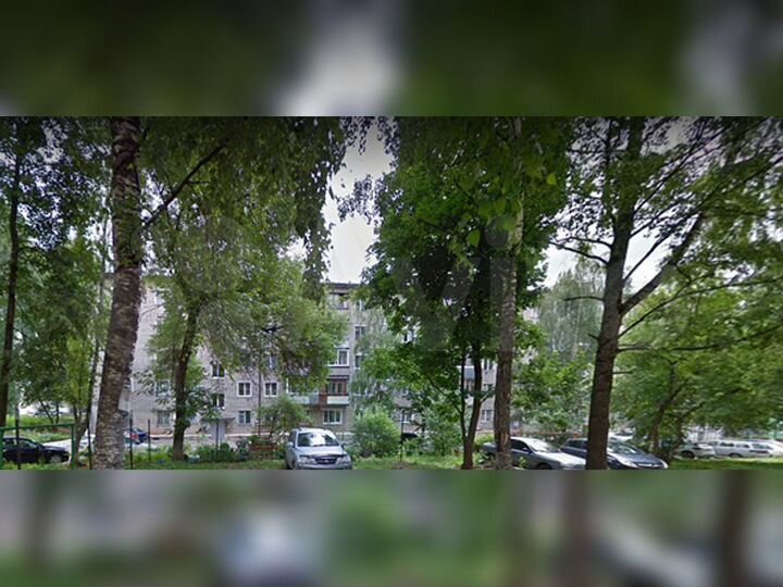 2-к. квартира, 43 м², 3/5 эт.