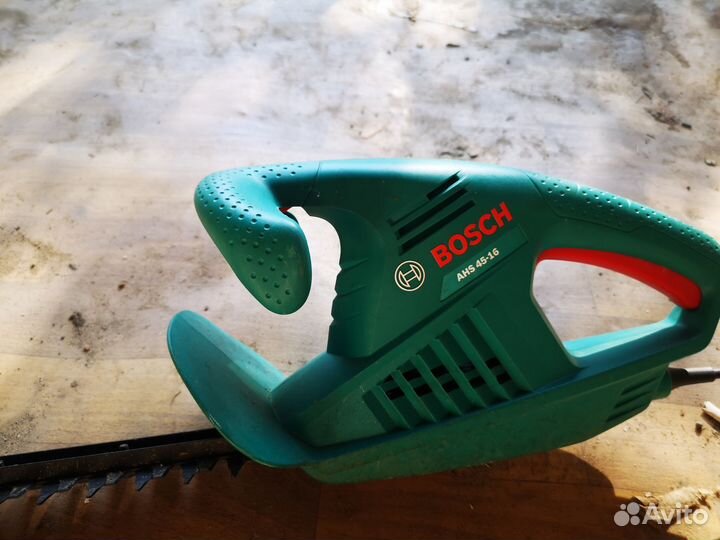 Кусторез электрический