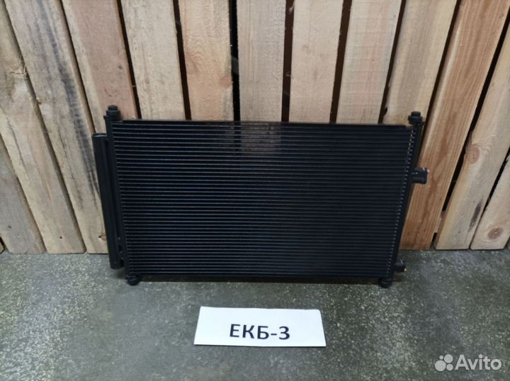 Радиатор кондиционера Toyota RAV4 3 CA30