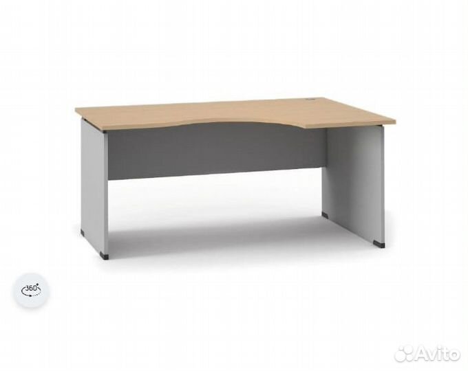 Письменный стол