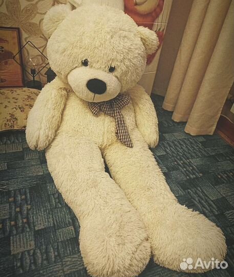 Плюшевый медведь