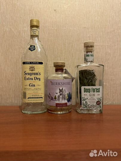 Различные бутылки (Джин)
