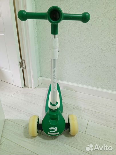 Самокат детский трехколесный kreiss