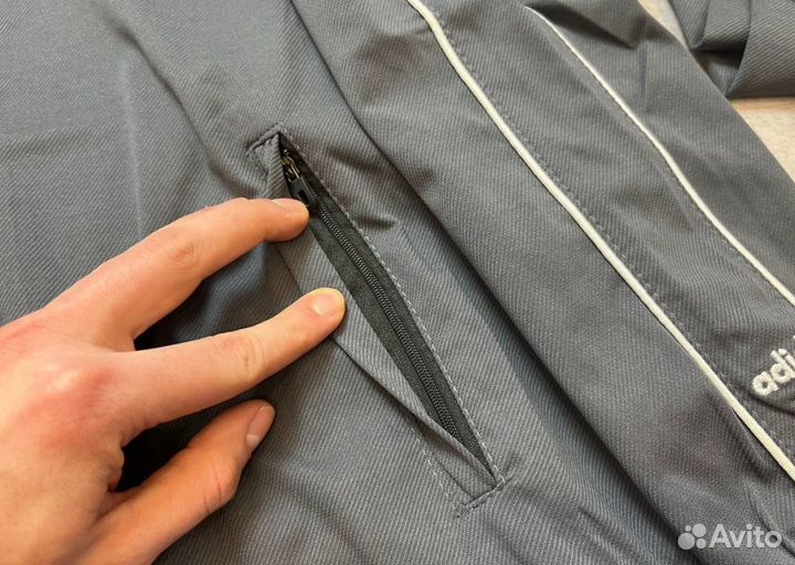 Спортивные костюмы Adidas современные