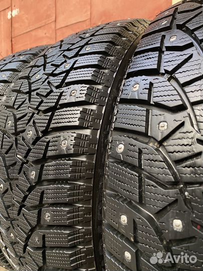 Bridgestone Blizzak Spike-02 195/55 R16