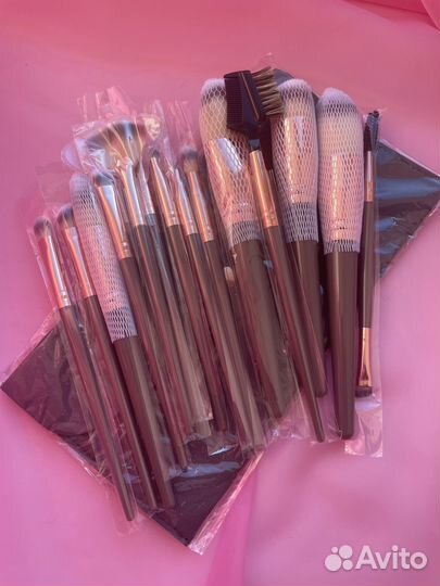 Кисти для макияжа