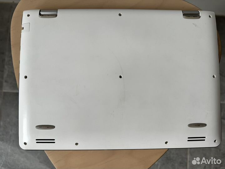 Ноутбук Lenovo Yoga 300-11BR