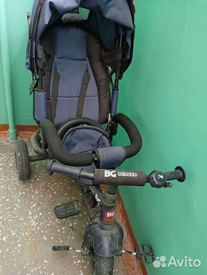 Велосипед коляска с ручкой
