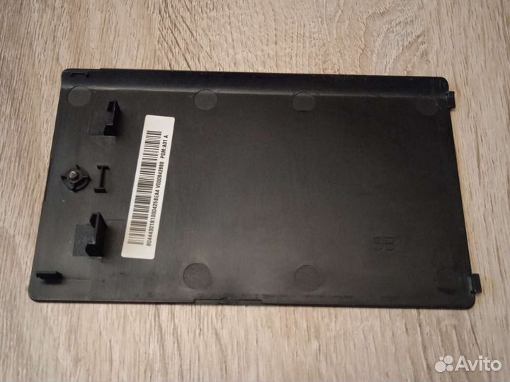 Крышка поддона Toshiba satellite L650D