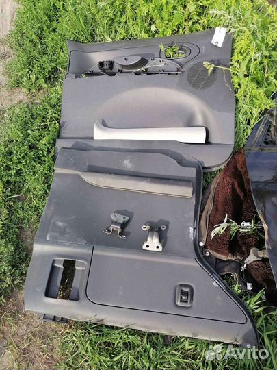 Продажв дверь авто