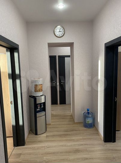 3-к. квартира, 70,5 м², 2/5 эт.