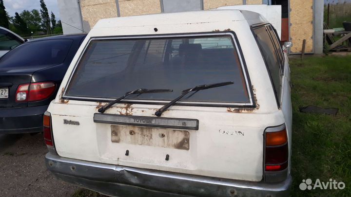 Бампер задний хром toyota crown gs136