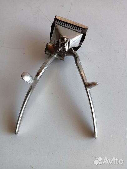 Машинка для стрижки волос