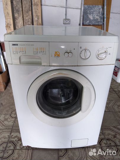 Стиральная машина zanussi FA622 бу