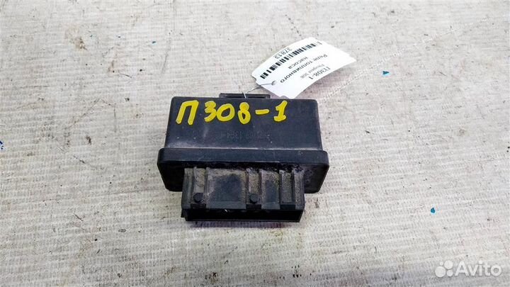 Реле топливного насоса Peugeot 308