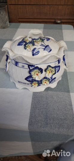 Бисквитница